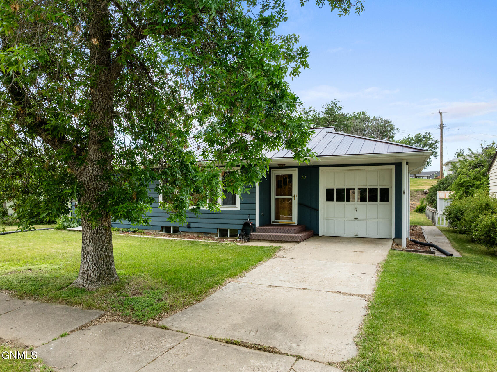 Residential in Watford City 3
