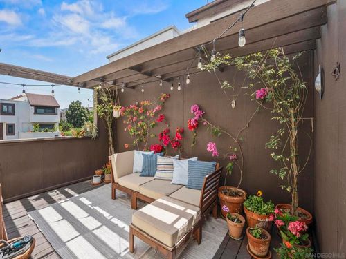 212-3825 Caminito Litoral, San Diego, CA, 92107-1946 | Card Image