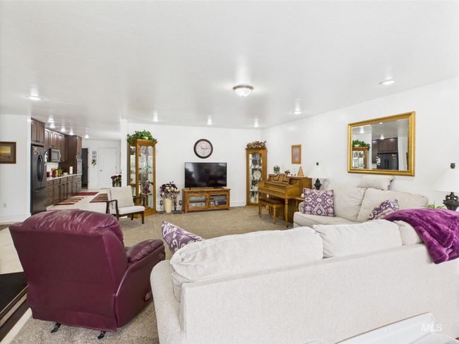 11 N 3 Rd West St, Townhouse with 2 bedrooms, 2 bathrooms and 2 parking in Paul ID | Image 6