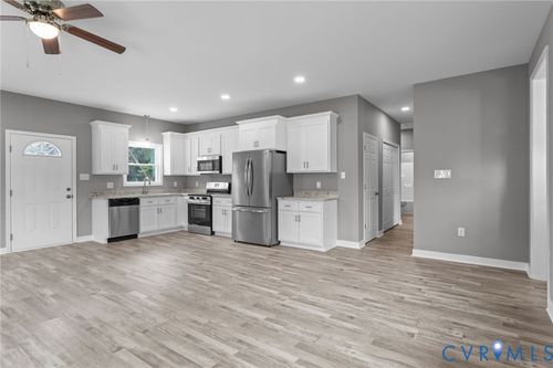 23 N Old Church St, Petersburg, VA, 23803-3429 | Card Image