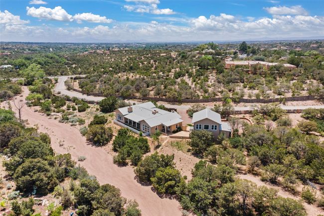 1015 Mansion Ridge Rd, House other with 2 bedrooms, 3 bathrooms and 6 parking in Santa Fe NM | Image 69