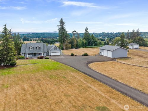 15 Penny Ln, Raymond, WA, 98577-9002 | Card Image