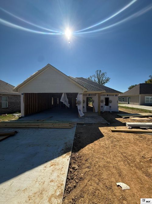 121 Clearwater Cir, Ruston, LA, 71270-9417 | Card Image