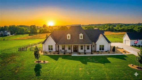 29 Ravenfield Rd, Taylorsville, GA, 30178-1511 | Card Image