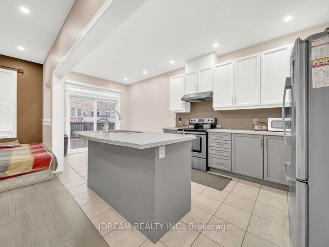 7 Icefall Rd, House attached with 3 bedrooms, 3 bathrooms and 2 parking in Caledon ON | Image 18