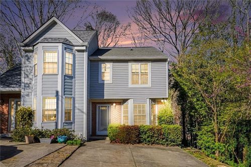 5200 Laurel Bridge Dr Se, Smyrna, GA, 30082-4837 | Card Image