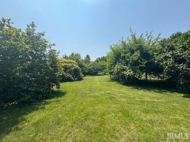 11748 W 450 N, House other with 3 bedrooms, 2 bathrooms and null parking in Cromwell IN | Image 27