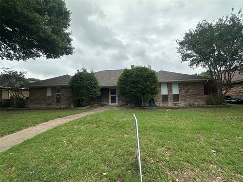 13114 Halwin Cir, Dallas, TX, 75243-2436 | Card Image