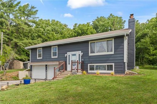 10708 E 301st St, Drexel, MO, 64742-9252 | Card Image