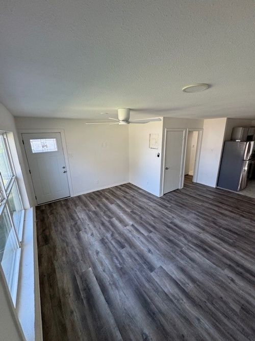 1302 Stone Dr, Irving, TX, 75061-7891 | Card Image