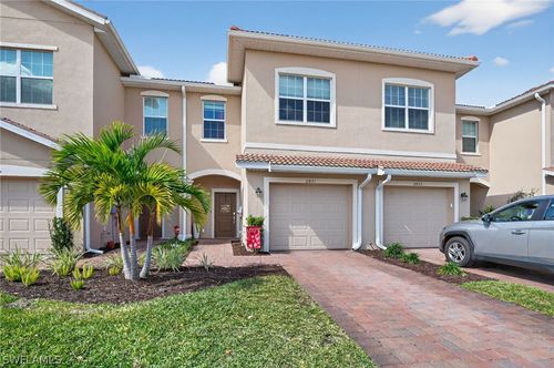 2821 Citrus St, Naples, FL, 34120-5712 | Card Image
