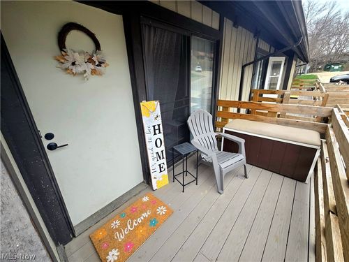 27-1579 Treetop Trl, Akron, OH, 44313-8761 | Card Image