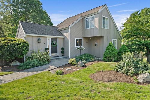 47 Candia St, Weymouth, MA, 02189 | Card Image