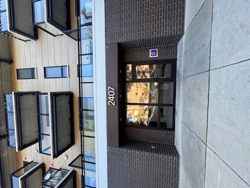 apt-304-2407 W Eastwood Ave, Chicago, IL, 60625-4866 | Card Image