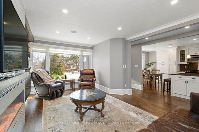 569 Arbor Rd, House other with 5 bedrooms, 4 bathrooms and 4 parking in Mississauga ON | Image 6