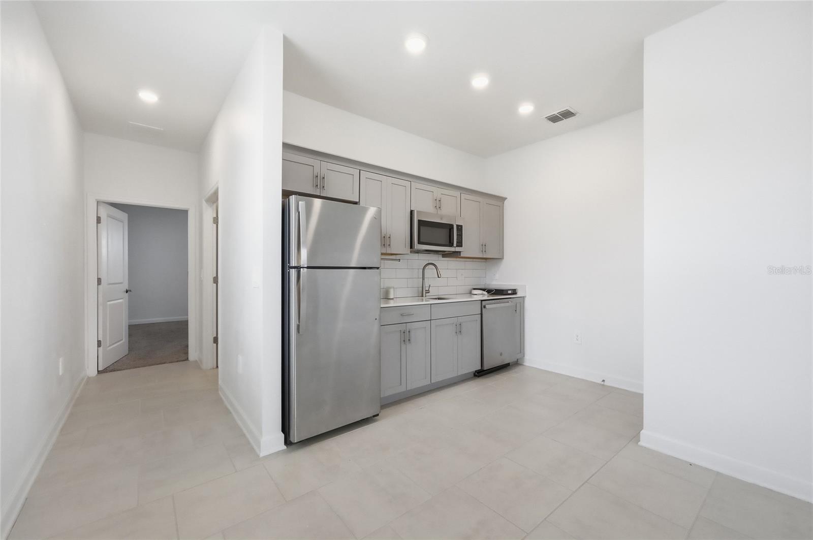 Residential in DAVENPORT 4