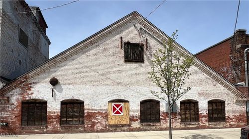 a-302 N Water St, Kent, OH, 44240-2423 | Card Image