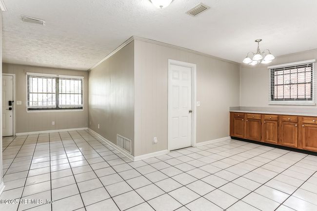6921 Magdelena Dr, House other with 3 bedrooms, 2 bathrooms and null parking in Jacksonville FL | Image 6