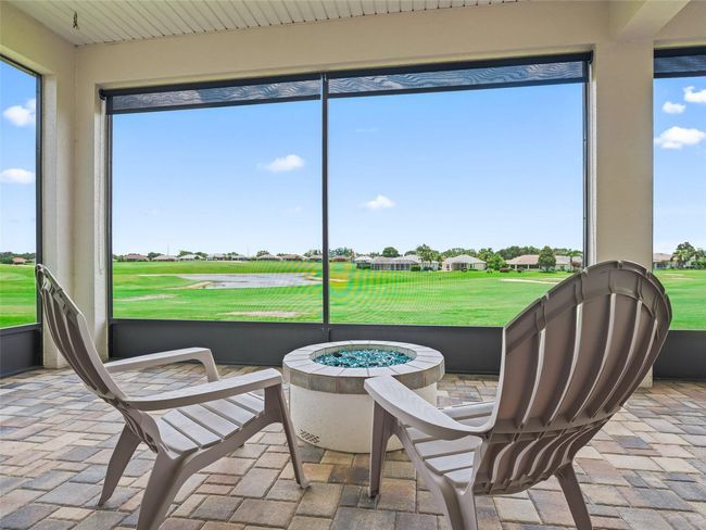 Perfect setting for Experiencing Tropical Breezes, Spectacular Views, & Outdoor Dinning | Image 36