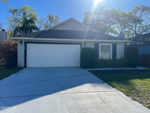 1115 Main St, Atlantic Beach, FL, 32233-2623 | Card Image