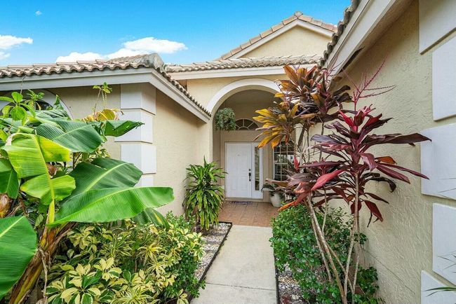 1643 Oak Berry Cir, House other with 3 bedrooms, 2 bathrooms and null parking in Wellington FL | Image 28