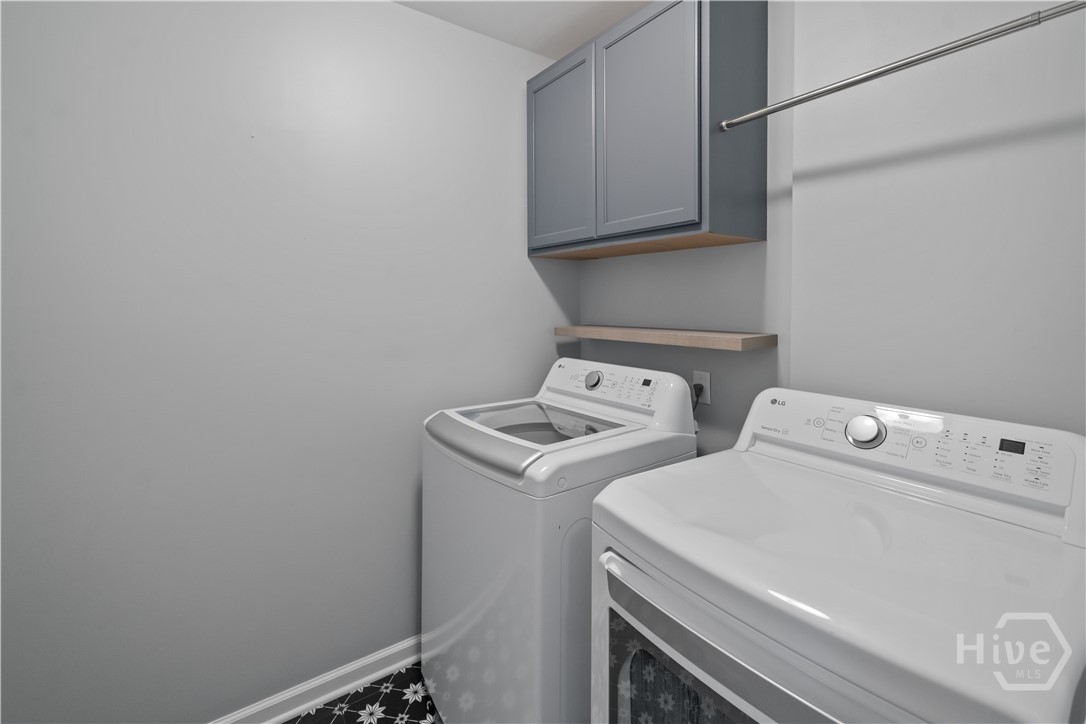 Residential in Richmond Hill 3