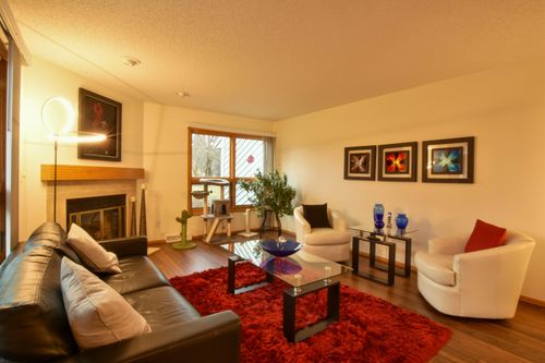 15731 W Brook Dr, New Berlin, WI, 53151-1577 | Card Image