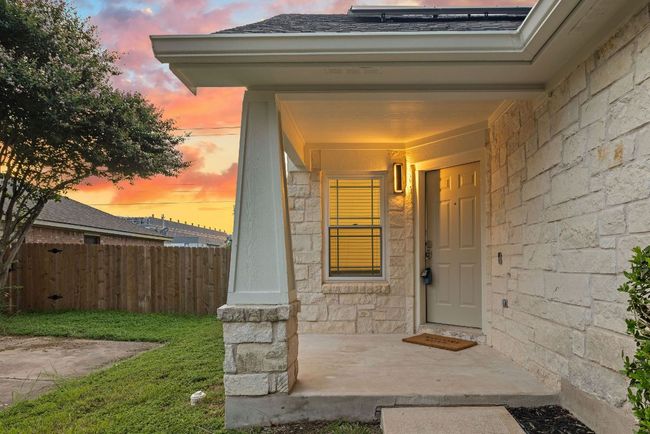 608 Timothy John Dr, House other with 3 bedrooms, 2 bathrooms and null parking in Pflugerville TX | Image 8