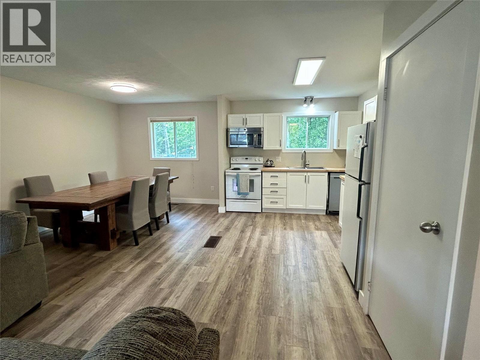 Residential in Tumbler Ridge 5