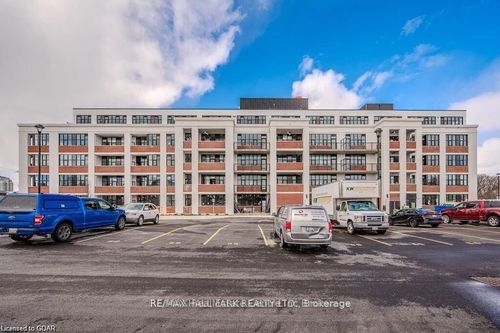 415-120 Huron St, Guelph, ON, N1E0T8 | Card Image