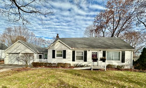 744 Horton St, Northville, MI, 48167-2738 | Card Image