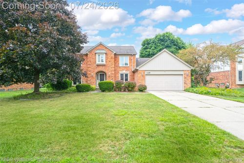 1105 Byron Dr, Troy, MI, 48098-4483 | Card Image