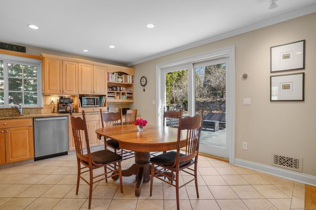71 Valleywood Rd, House other with 4 bedrooms, 4 bathrooms and 2 parking in Cos Cob CT | Image 14