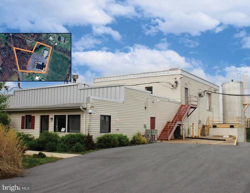 757 Barbershop Rd, EDINBURG, VA, 22824-2942 | Card Image