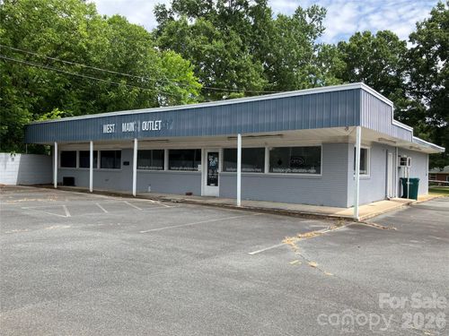 1007 W Main St, Albemarle, NC, 28001-4631 | Card Image