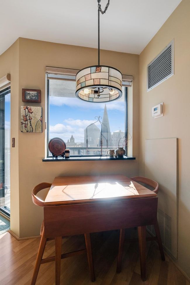 UNIT-1002 - 78 10 Th St E, Condo with 2 bedrooms, 1 bathrooms and null parking in Saint Paul MN | Image 17