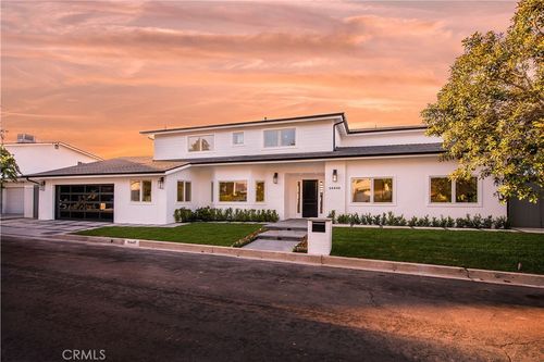 16449 Tudor Dr, Encino, CA, 91436-4164 | Card Image