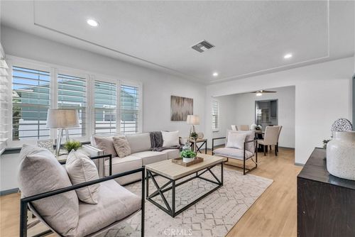 5867 Adenmoor Ave, Lakewood, CA, 90713-2503 | Card Image