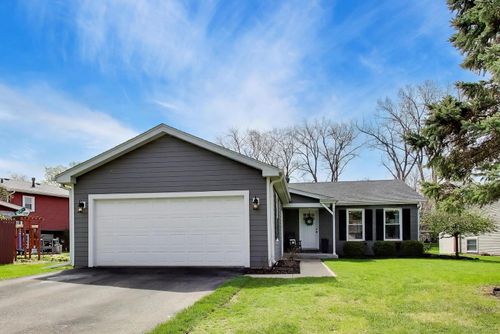 1931 Moore Ave, St. Charles, IL, 60174-4574 | Card Image