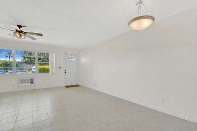 242 Norwich K, Condo with 1 bedrooms, 1 bathrooms and null parking in West Palm Beach FL | Image 3