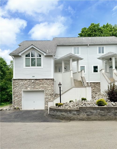 139 St Thomas Dr, Patterson Twp, PA, 15010 | Card Image