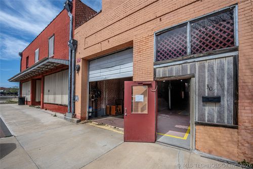 307 E Main St, Ardmore, OK, 73401-7905 | Card Image