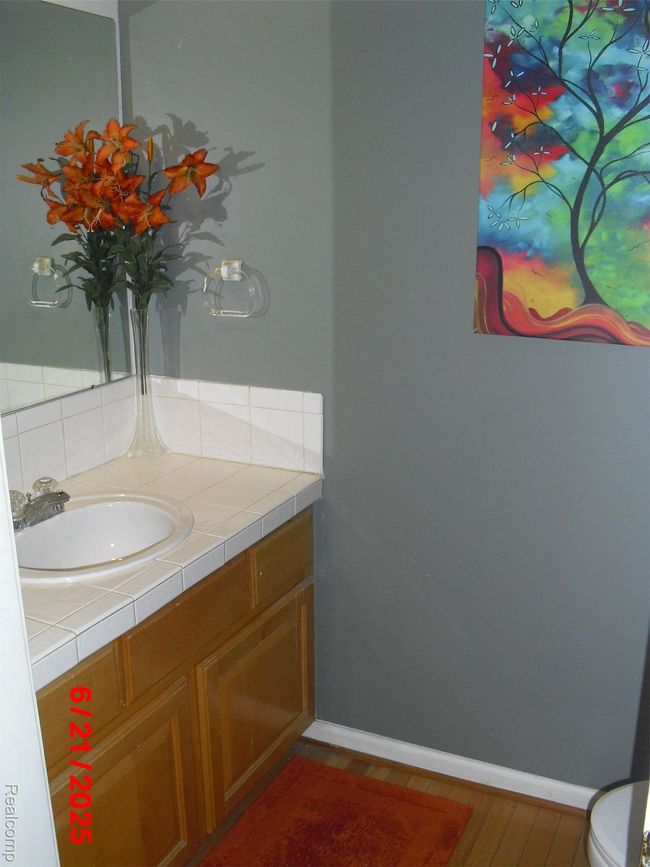 Half Bath Entry Level.JPG | Image 5