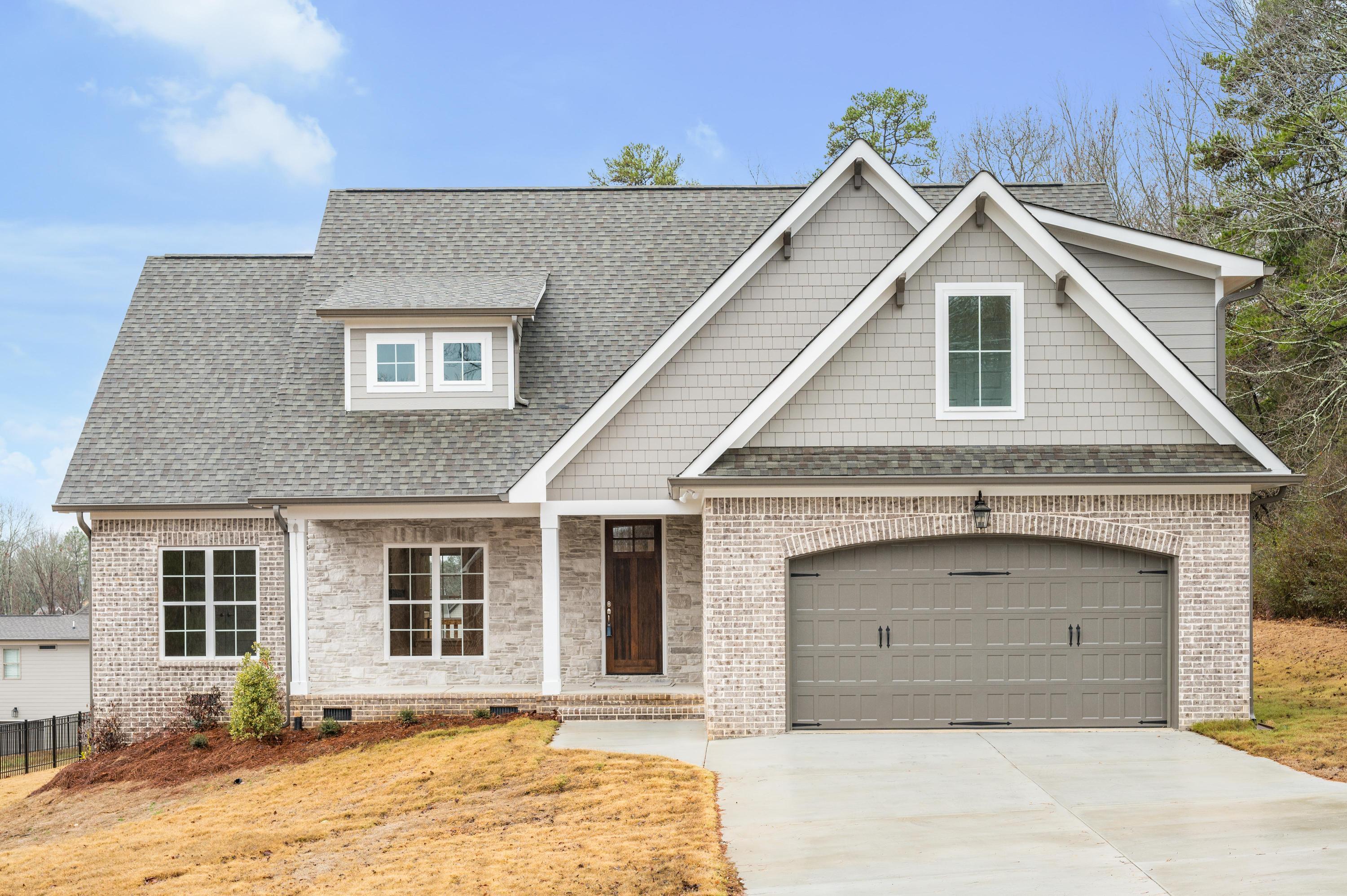 Bowman Rd, Hixson, TN 37343