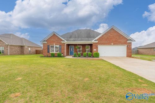 114 Evergreenview Dr, Hazel Green, AL, 35750-6101 | Card Image