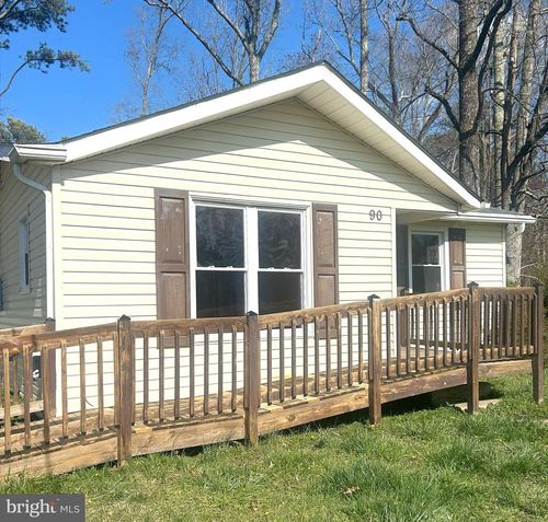 90 Charles Way, COLONIAL BEACH, VA, 22443-5915 | Card Image