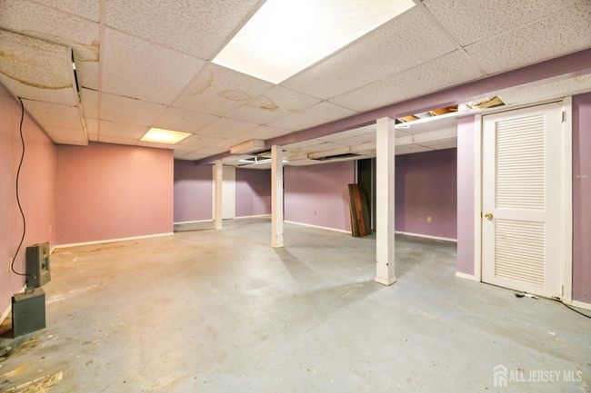 44 Townsend Dr, Townhouse with 3 bedrooms, 3 bathrooms and null parking in Matawan NJ | Image 21
