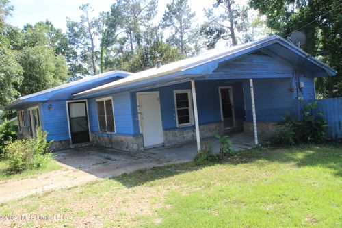103 Rodrich Ave, Grenada, MS, 38901-3413 | Card Image