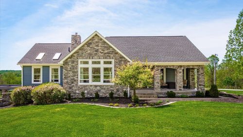 10155 N Morrison Rd, Dresden, OH, 43821-9032 | Card Image