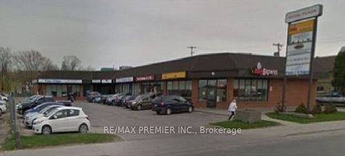 4-17 Russell St W, Lindsay, ON, K9V2W5 | Card Image
